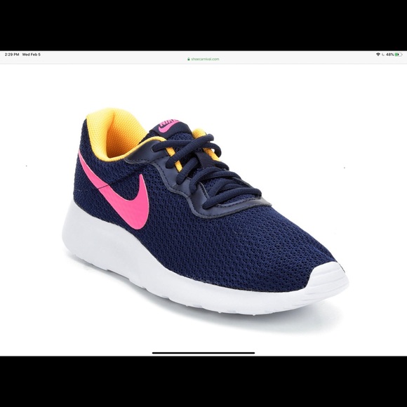 Nike Shoes - WOMENS NIKE TANJUN NAVY/PINK NEW IN BOX SIZE 8!!!